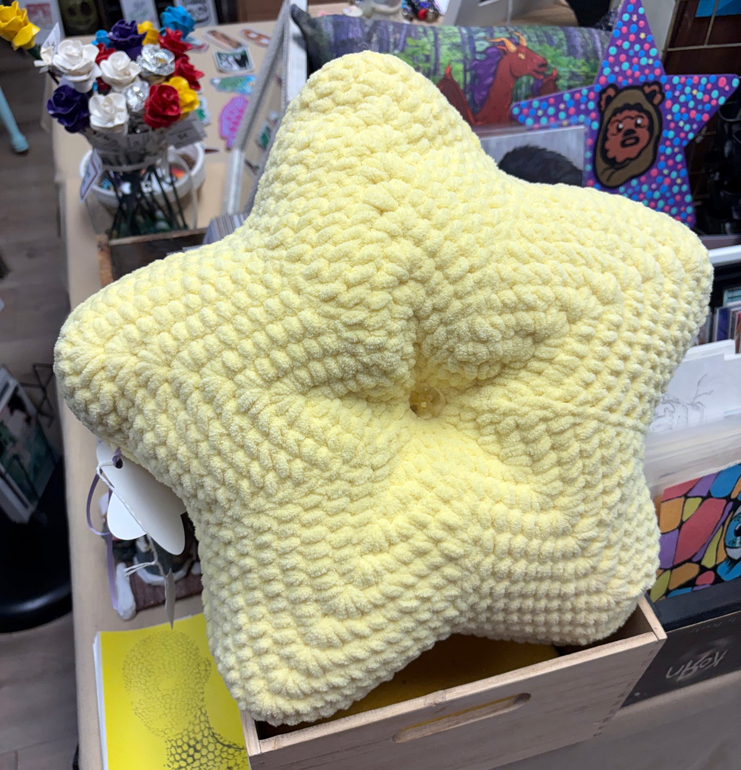 Yellow Star Pillow | Crochet
