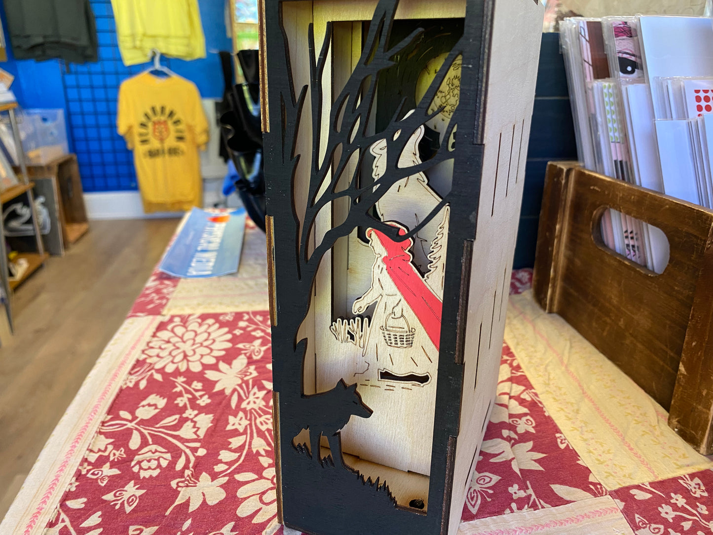 Red Riding Hood |Lightbox